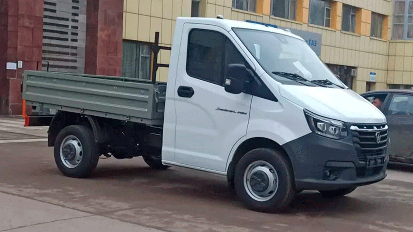Дилеры ГАЗа начали продажу бортового грузовичка «Соболь NN»