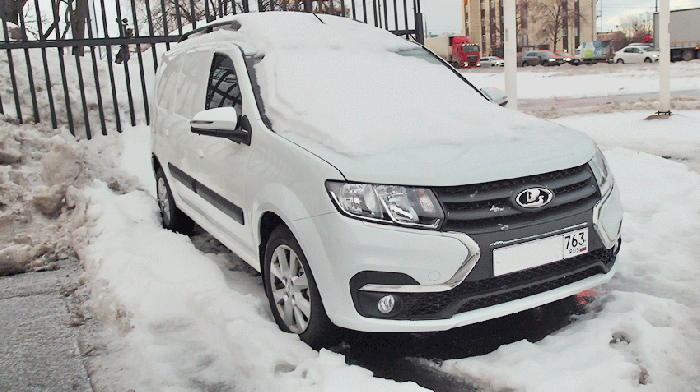 Российские автомобилисты к зиме готовятся загодя