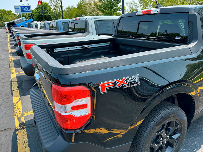 Ford_Trucks.jpg