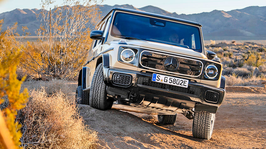mercedes-benz_g_580_with_eq_technology_40.jpg