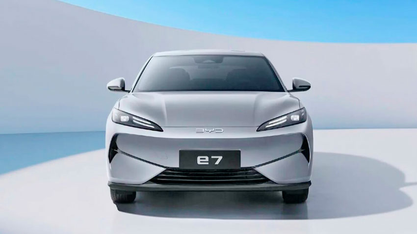 BYD_e7.jpg
