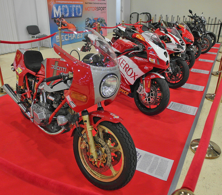 Ducatti_collection.gif