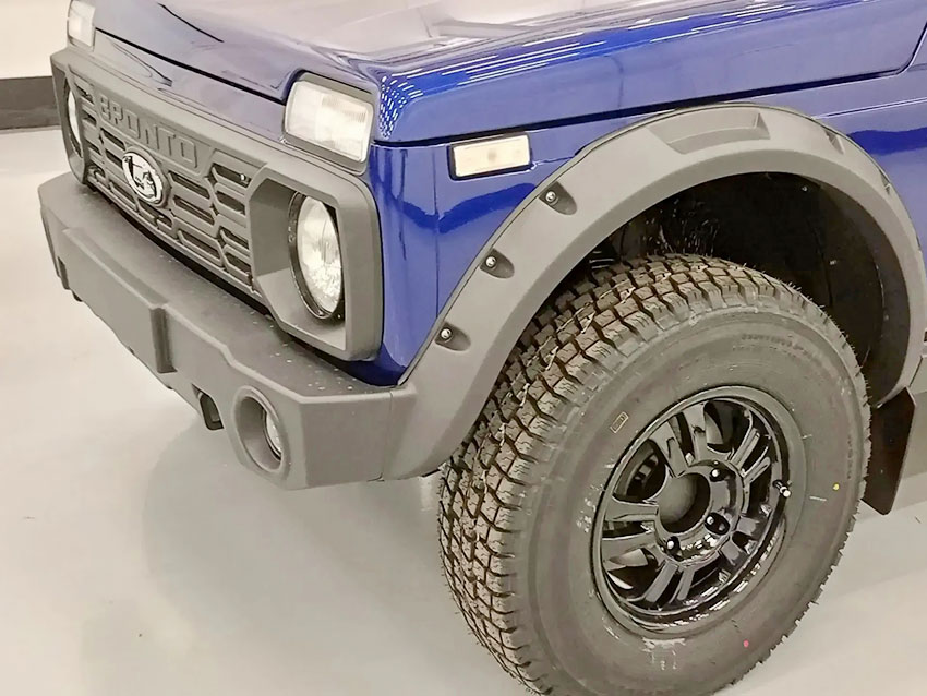 6ad0af67a1773_LADA-NIVA-Bronto_1.jpg