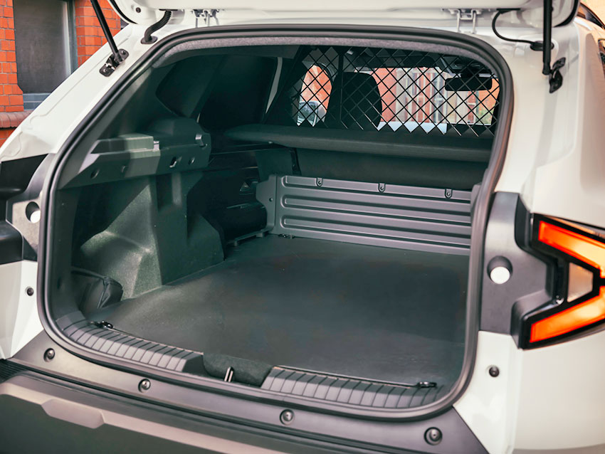 dacia_duster_cargo_2.jpg
