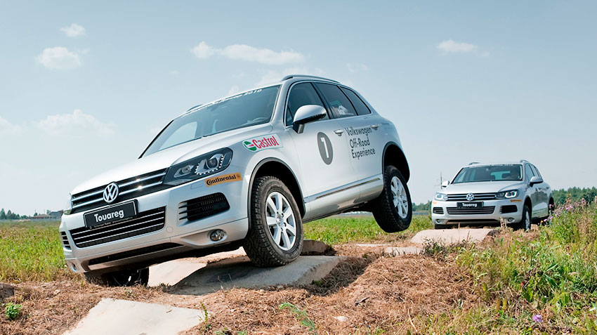 volkswagen_touareg_v6_tdi_terrain_tech_paket.jpg