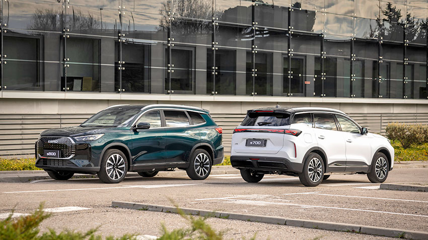 ebro_s700_phev.jpg