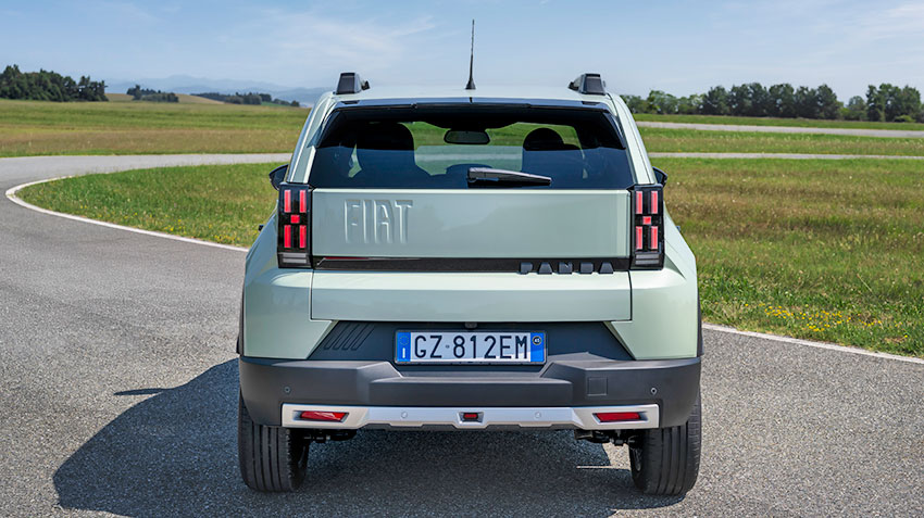 fiat_grande_panda_la_prima8.jpg