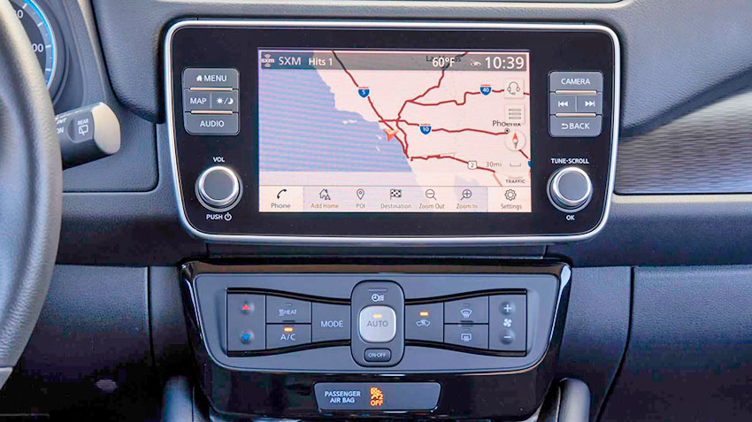 2023-nissan-leaf-us-spec-model-interior-dashboard-center-display.jpg