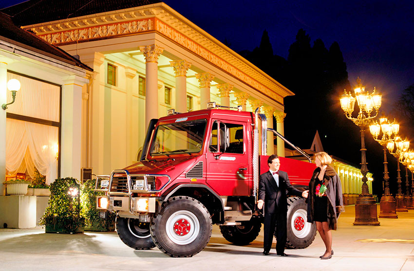 mercedes-benz_unimog_u_90_funmog_1.jpg