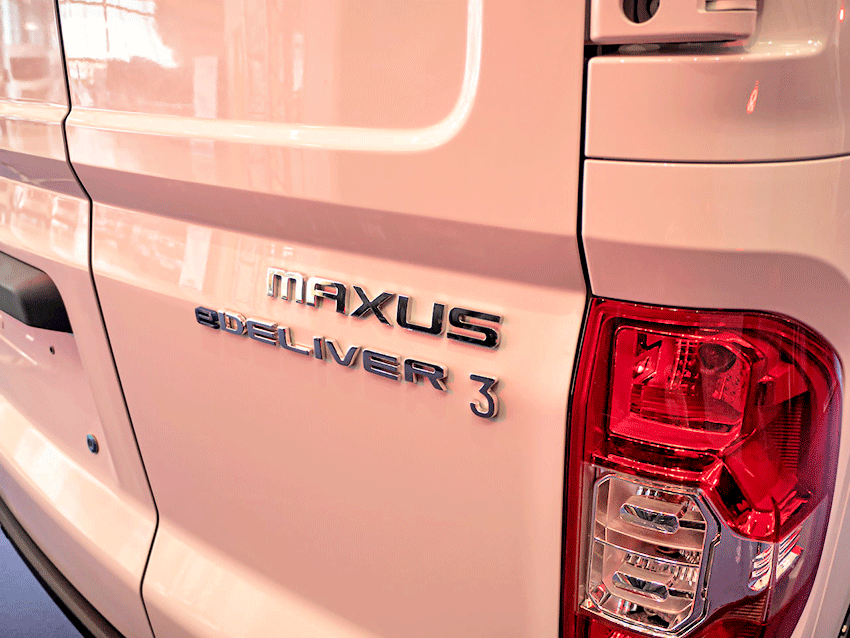 Maxus-E-Deliver-3-electric-van-badge.gif