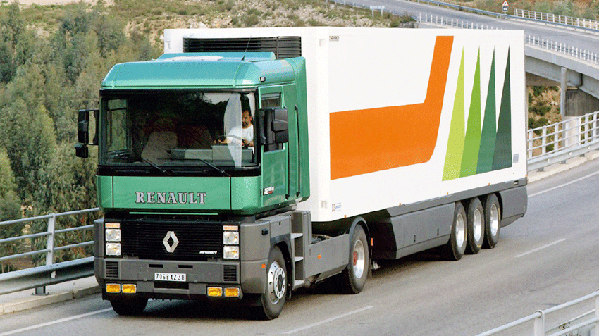 renault_magnum_ae_500_4_2_tractor.gif