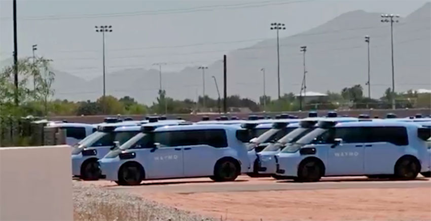 ojai-robotaxis_2.jpg