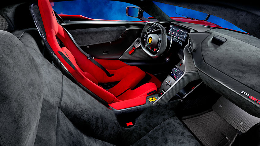 ferrari_f80_35.jpg