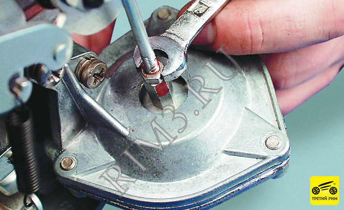 Регулировка карбюратора ВАЗ 2107. Регулировка пневмопривода дроссельной ...